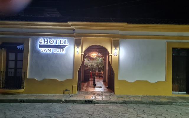 Hotel San Luis