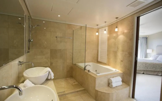Hastings Park Penthouse 6