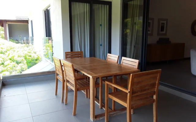 Azuri Residences by Life in Blue