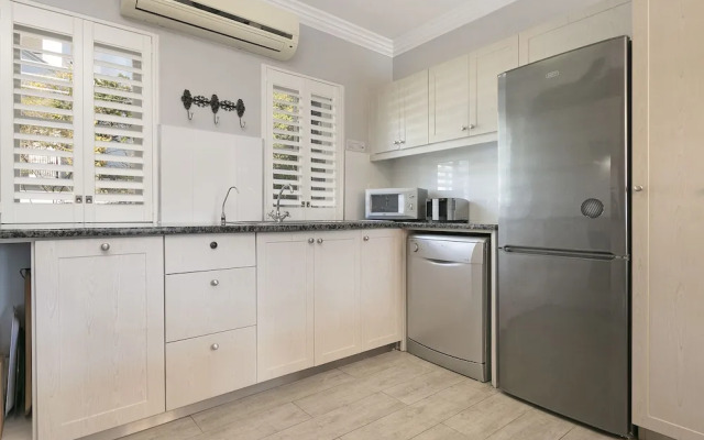 Winelands Golf Lodges 24
