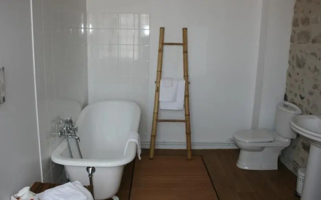 Auberge Le Saint Leo Bon