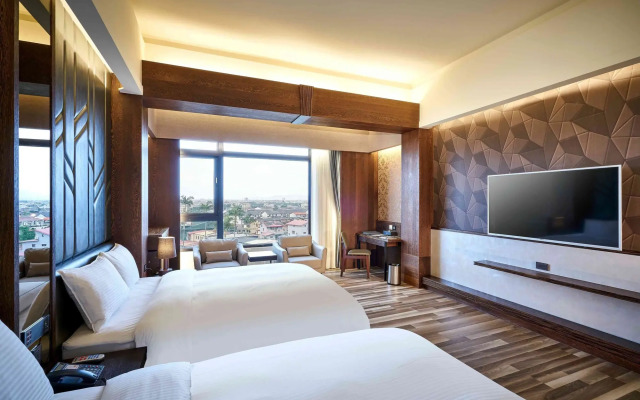 So Fun Hotel