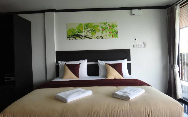 Sinsamut Koh Samed Hotel