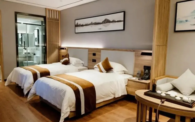Duobei Cloud Hotel