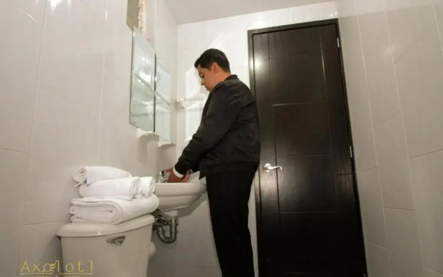 Hotel y Suites Axolotl