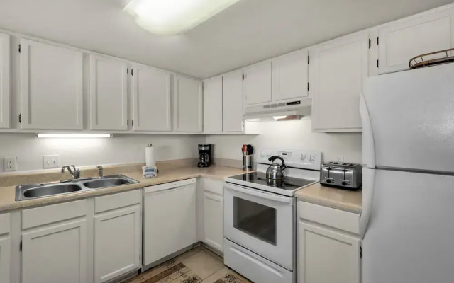 Starboard Village 423