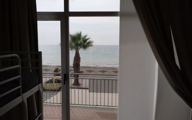 Riviera B&B