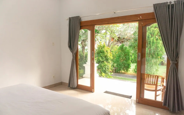 srinadi guest house