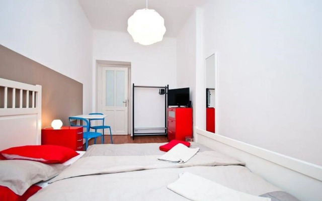 Budget Apartment