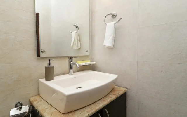 Hotel Mirage Residency