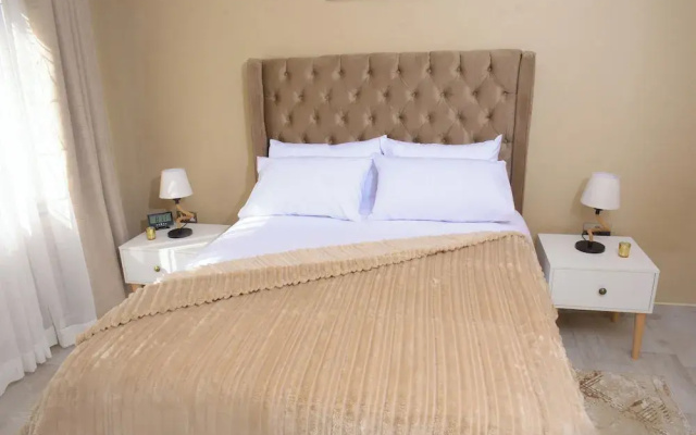 Gorgeous City Apartment in Harare Avenues, cbd
