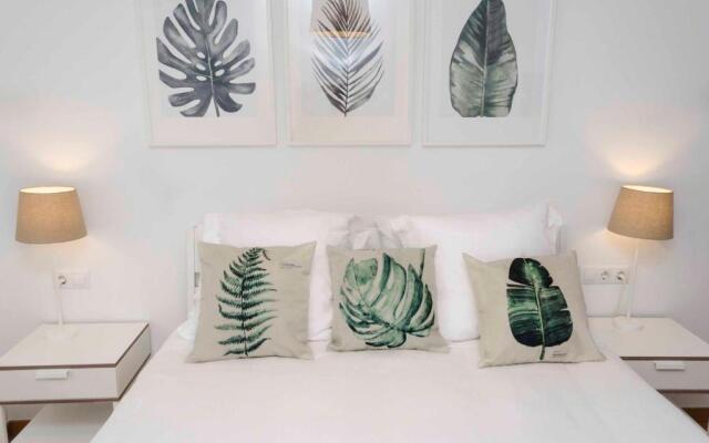 ApartUP Patacona Attic I