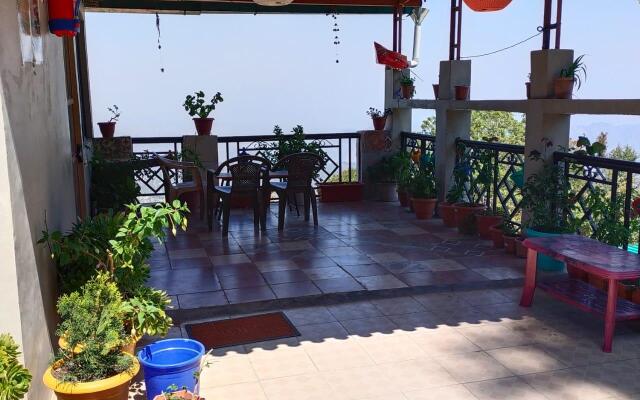 Vineet Homestay