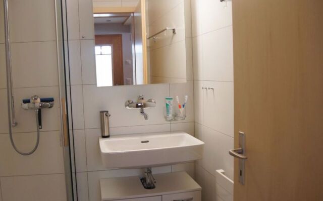 Apartment Lischenhaus 2 - Wohnung Flösch