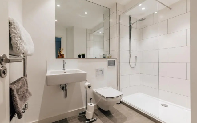 CH Apt 11 2bed in Bath