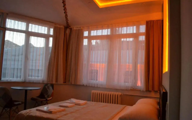 Yeni Hotel