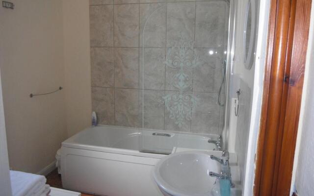 Foxdale Guesthouse