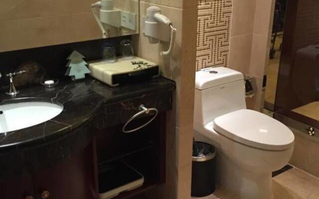 Dingding International Hotel