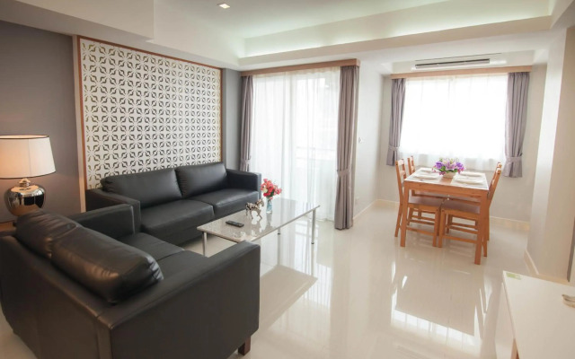 Racha Residence Sri Racha