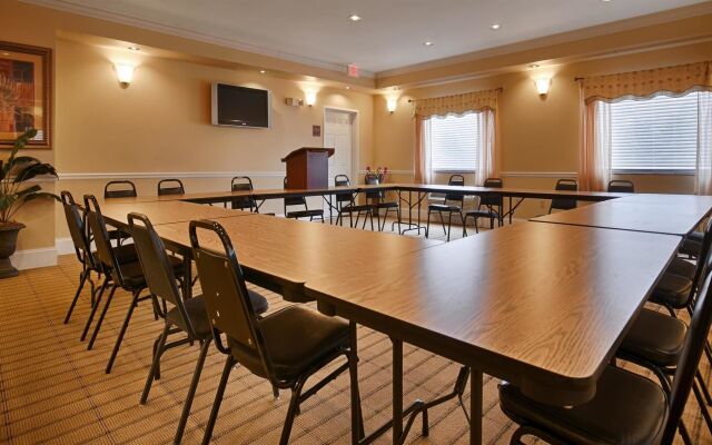 Best Western Wakulla Inn & Suites