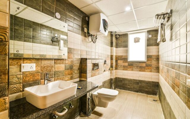 FabHotel Comfort Dome Sector 45