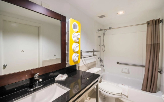 Motel 6 Houston, TX - Brookhollow