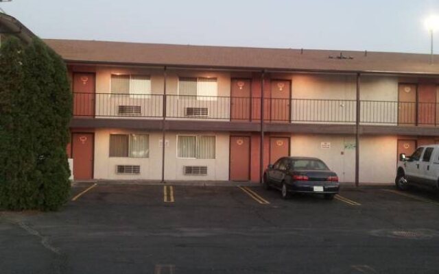 Interstate Inn