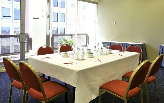 YEHS Hotel Melbourne CBD