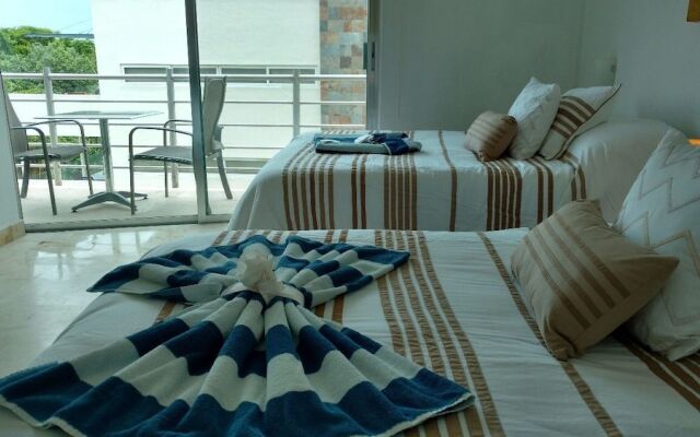 Vista Condominium by ChezPlaya