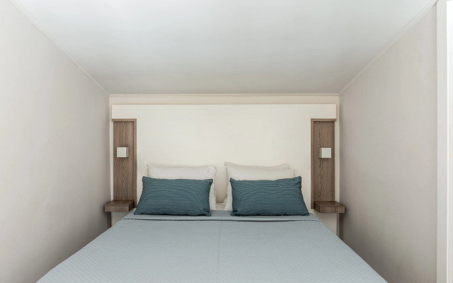 Kassandra Bay Resort, Suites & Spa
