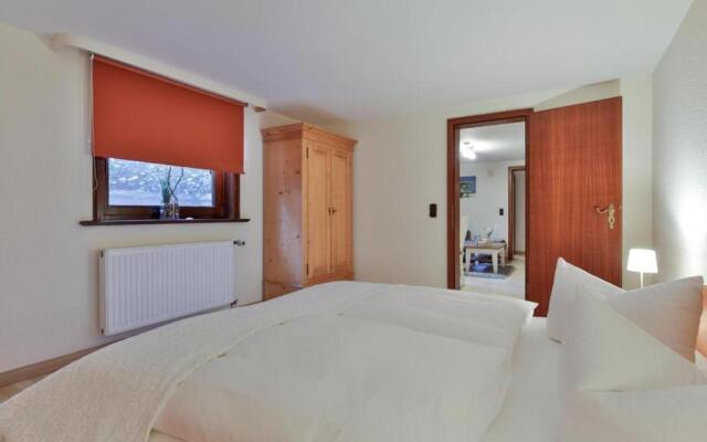 AUSTER-No-3-800m-zum-Strand