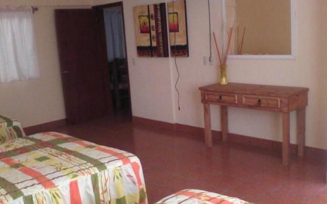 Las Adelinas Bungalows