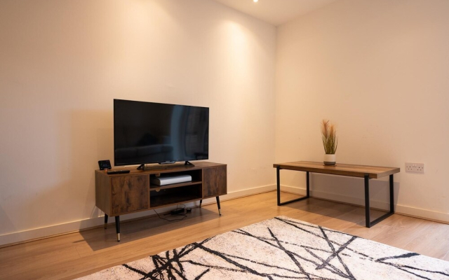 Beautiful 2Bd House Minutes From Manchester City