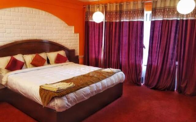 GreenLands Youth Hostel And International Tourist Home