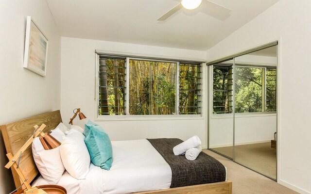 Rosewood House - sweeping ocean views
