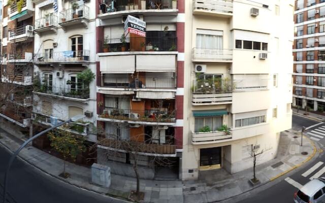 Voyage Recoleta Hostel