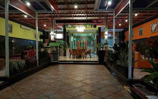 Griya Banaran Home Stay Kediri