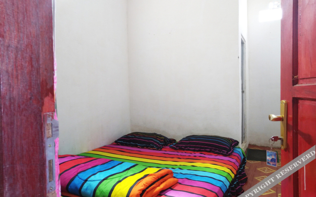 OYO 3361 Penginapan Cantika