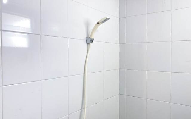 Nice And Tidy 2Br At Bassura City Apartment Near Mall