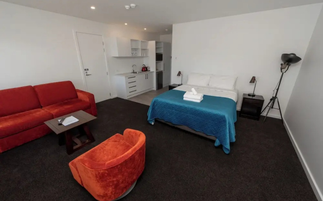 Lot 7 - Studios & Apartments