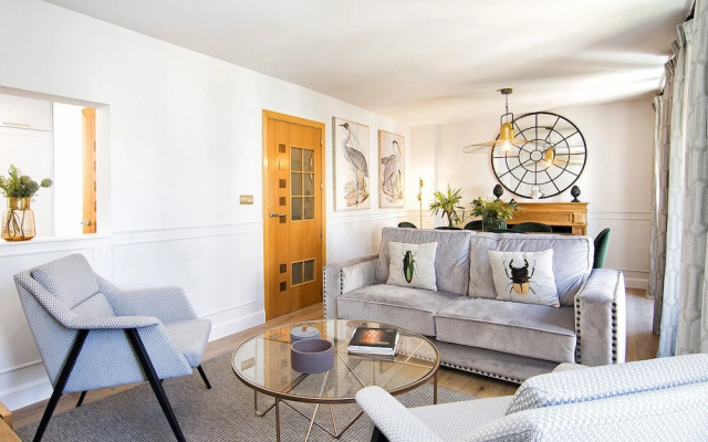 Chezmoihomes Duplex Cathedral