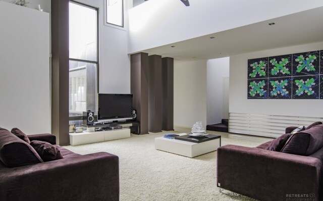 Lakeview 3 Bedroom House