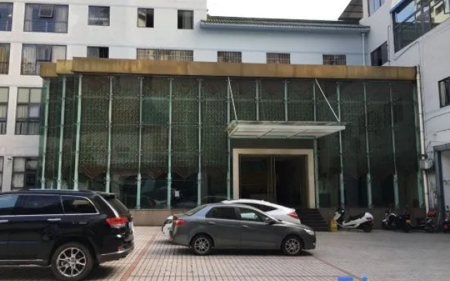 Yunyang Huaxu Hotel