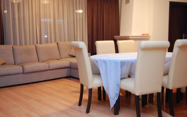 Elit Pamporovo Apartments