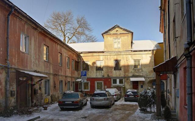 hotelImage