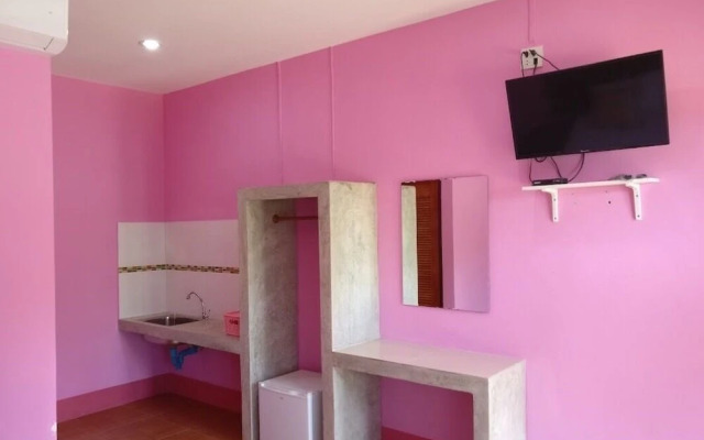 Fahsai Lanta House