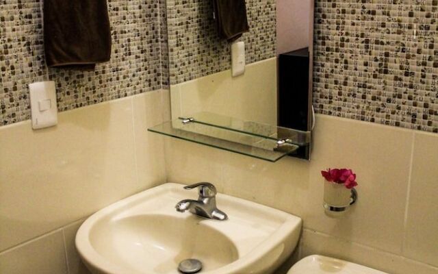 Colonial Charm Hostel