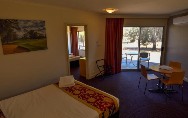 Renmark Resort