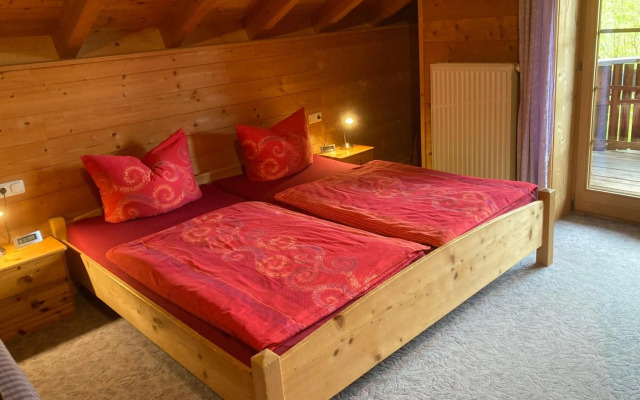 Ferienwohnungen Bernie Schmid