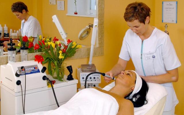 Klinika Mlodosci Medical SPA